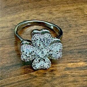 Silver Floral Diamond Ring